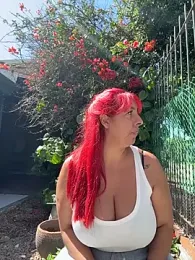 Sofyalone_ webcam model stream image