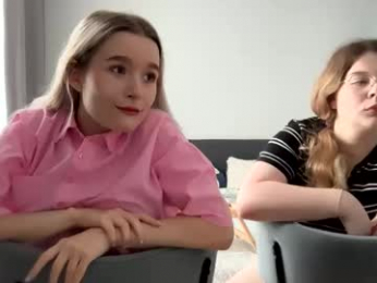 crave_eveline webcam model stream image