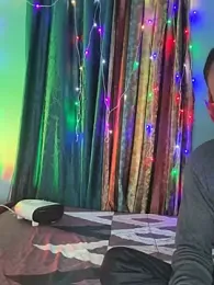 Mis_malika2 webcam model stream image