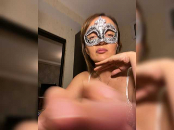 molly-38 webcam bongacams model stream image