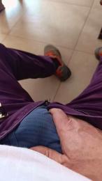 Brutuss webcam model stream image