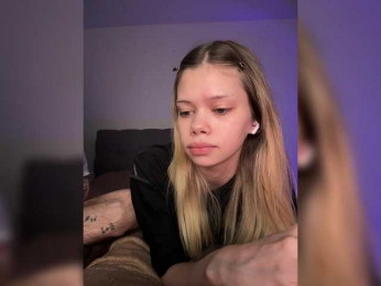 chansetolove webcam bongacams model stream image
