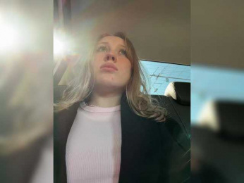 LiiBaby webcam model stream image