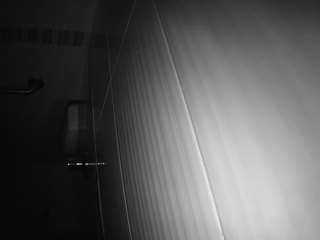 voyeurcam-jb-xfollow-shower webcam camsoda model stream image