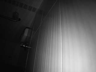 voyeurcam-jb-xfollow-shower webcam model stream image