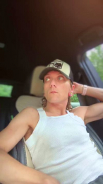 CashMasterBruno webcam model stream image