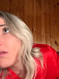 petrouchkaaa_ webcam model stream image