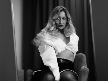 AugustineMoore webcam livejasmin model stream image
