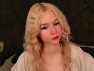 Naomi Loys webcam flirt4free model stream image