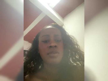 BrianaBrown webcam model stream image