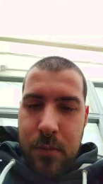 adri28bcn webcam model stream image