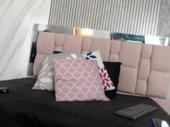 sharlotte__jones webcam model stream image