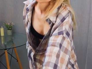 aislycunard webcam model stream image
