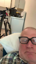 Starless webcam model stream image