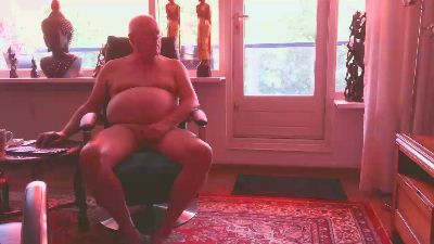 Exhib070 webcam model stream image