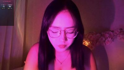 JuliaMaugeri webcam cam4 model stream image