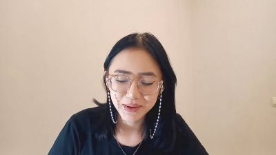 JuliaMaugeri webcam model stream image