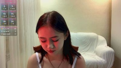 JuliaMaugeri webcam model stream image