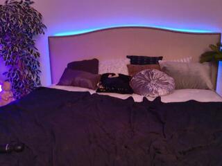 Chastity Byrnes webcam model stream image