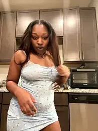 symone4u webcam model stream image