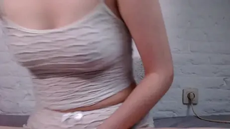 Aleniia10 webcam model stream image