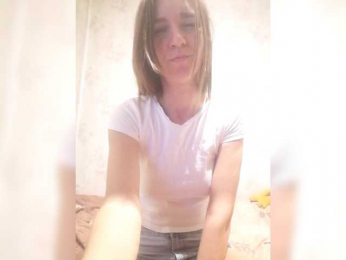 Mila-1 webcam model stream image