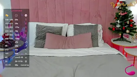 Mayzzie webcam stripchat model stream image