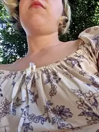 Public_Katrisha webcam model stream image