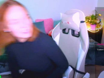 WhiteSoul webcam model stream image