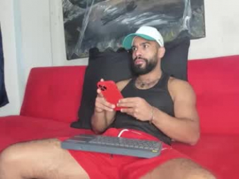 sweatyhairypig1 webcam model stream image