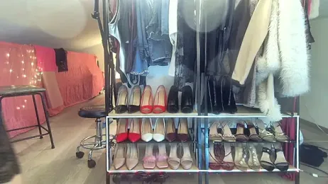 LadyOxana webcam model stream image