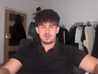 Charlton Lee webcam model stream image