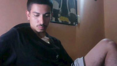 YourGodZeus webcam cam4 model stream image