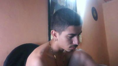 YourGodZeus webcam model stream image