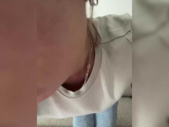 DerzhiChlen webcam model stream image