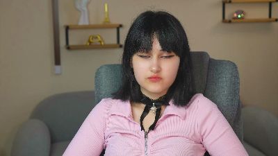MonaHardeman webcam model stream image