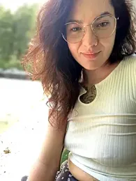 MeekyRich webcam model stream image