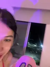 emi_star webcam model stream image