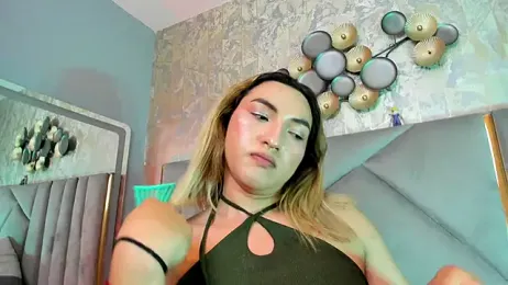 TomLondon_ webcam model stream image