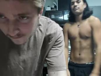playinwidfire webcam model stream image