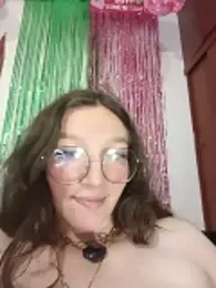 Lucy_colee webcam model stream image