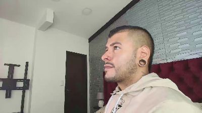 BastianGreco_ webcam model stream image