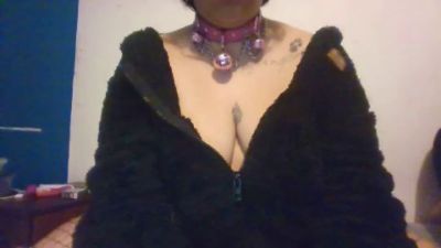 Estixuwu webcam model stream image