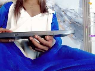 emma-miler webcam camsoda model stream image