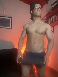 AlekBlake_ webcam model stream image