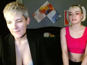 mackenziemoon webcam model stream image