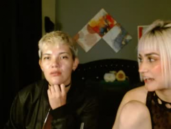 mackenziemoon webcam model stream image