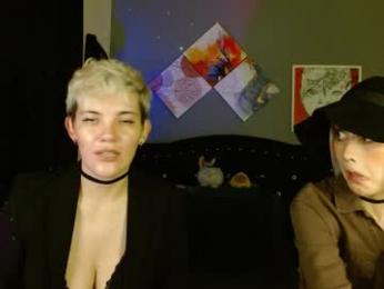 mackenziemoon webcam chaturbate model stream image