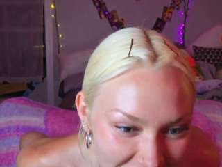 lilfknsquirt webcam model stream image