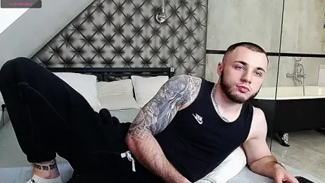 PaulGrow webcam model stream image